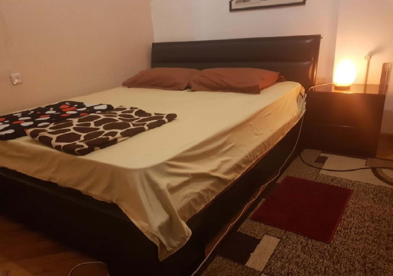 بيت شباب تاج هوستيل تبليسي المظهر الخارجي الصورة